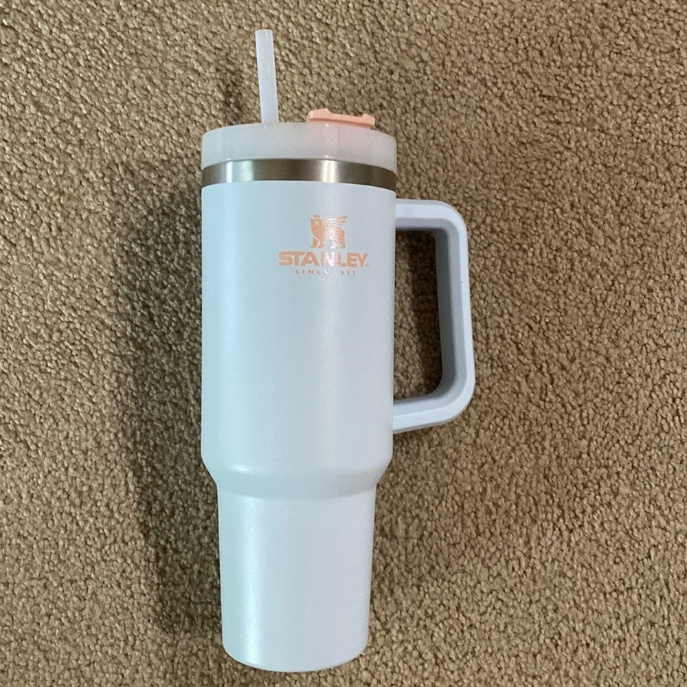 Stanley 40oz tumbler cloud